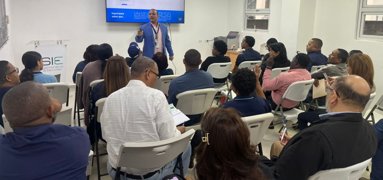 SIPEN inicia capacitaciones masivas a colaboradores de la Superintendencia de Electricidad en materia de pensiones